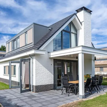 Duyndomein Villa *